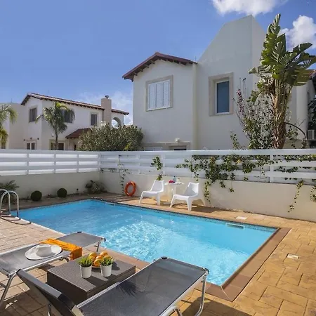 Ekaterina Heights 2 Bdrm * Protaras