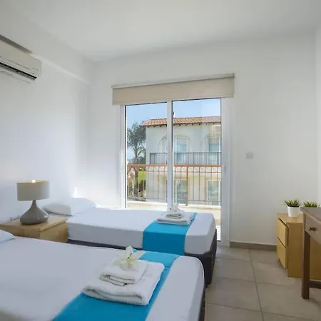 Villa Ekaterina Heights 2 Bdrm *